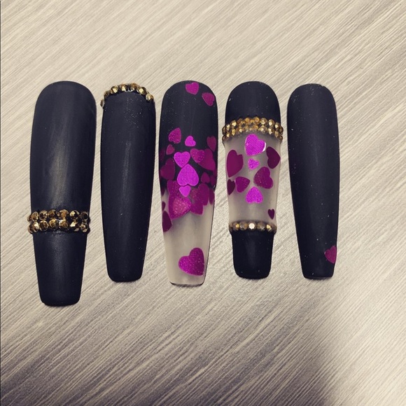 Handmade Luxury Press on Nails - Picture 1 of 6